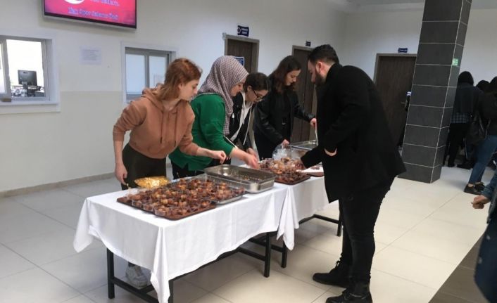 Sosyal Bilimler Meslek Yüksekokulu şehitlerini unutmadı