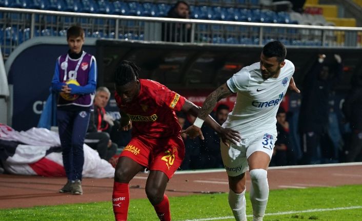 Süper Lig: Kasımpaşa: 1 - Göztepe: 0 (İlk yarı)