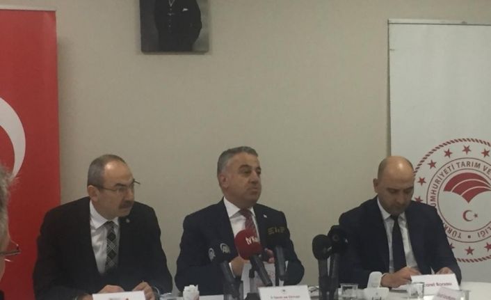 Tarım ve Orman İl Müdürü Mustafa Şahin: "Gereksiz stok ve aşırı alışverişin israfa neden olacak"