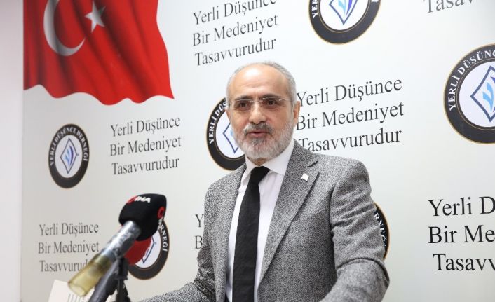 Topçu: “Çanakkale, civanların Bedir’in aslanları gibi şehitler tepesine koşarcasına peygamber ağuşuna atıldıkları yerdir”