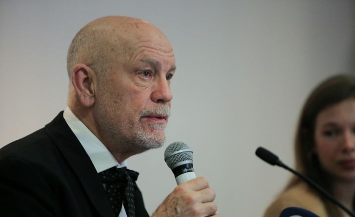 Turkcell Platinum ayrıcalıklı gecelere John Malkovich ile başlıyor