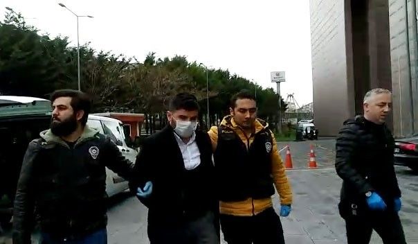 Yaşlı adama zorla maske takıp, başına kolonya döken kişi adliyeye sevk edildi