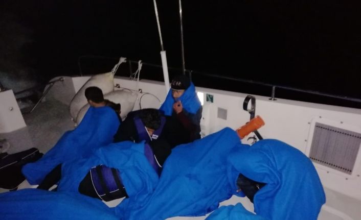 Yunan askerinin ölüme terk ettiği göçmenlerin imdadına Türk askeri yetişti