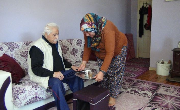 72 yaşındaki Sait dedenin resmi nikahı Korona virüs yasağına takıldı