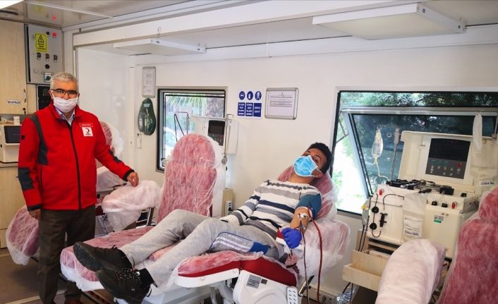 Adana’da ilk plazma bağışı