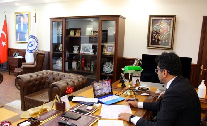 ADÜ Rektörü Aldemir, YÖK Başkanı ile telekonferans yöntemiyle toplantı yaptı