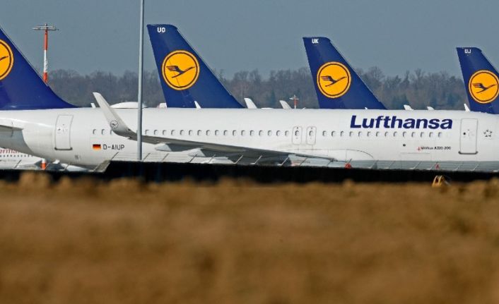 Alman Havayolu şirketi Lufthansa’dan maske zorunluluğu: “Maske yoksa uçuş da yok”