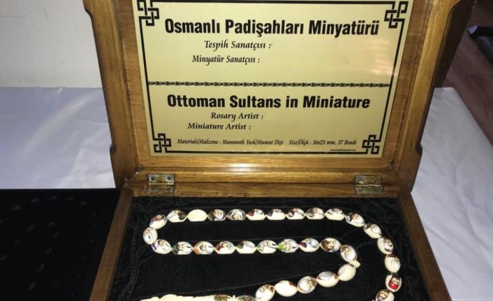Ankara’da mamut, fil ve balina dişi ile gergedan boynuzundan yapılmış tesbihler yakalandı