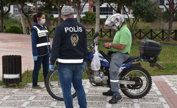 Antalya’da kurallara uymayan 20 yaş altı ve 65 yaş üstü denetimi