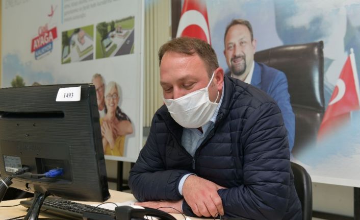 Başkan Gümrükçü’den virüse karşı kurulan çağrı merkezine sık sık ziyaret