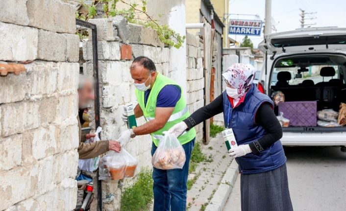 Başkan Kavuş: “Konya, yardımlaşma ve dayanışmanın en güzel örneklerinin sergilendiği şehirdir”