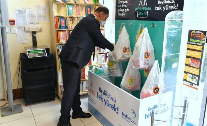 Beylikdüzü Belediyesinin kampanyasına vatandaşlardan tam destek