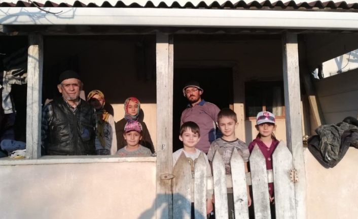 ‘Bizim yüzümüzden kimse hasta olmasın’ diyen 5 çocuk evden çıkmıyor