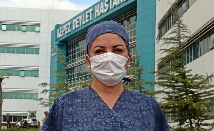 Cerrahi maskeler korona virüsün bulaşma oranını yüzde 60 engelliyor