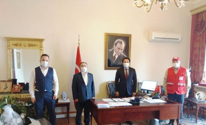 Çiçek: “Lösemi hastalarımız için 700 bin civarında kök hücre numunemiz var”