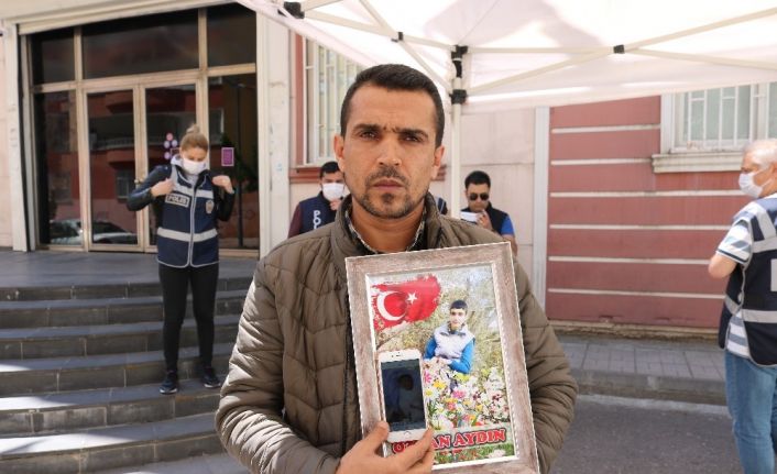 Cumhurbaşkanı Erdoğan, evlat nöbetindeki ailenin yeni doğan çocuğuna ‘Hamza’ ismini verdi