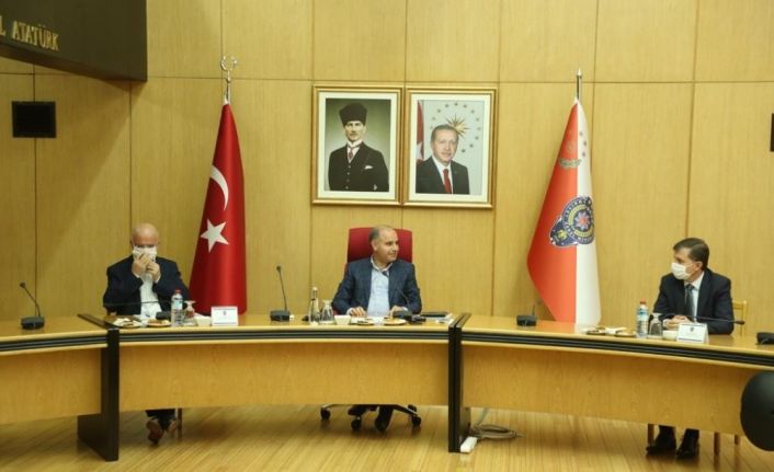 Emniyet Genel Müdürü Aktaş, 81 ilin emniyet müdürleri ile görüştü