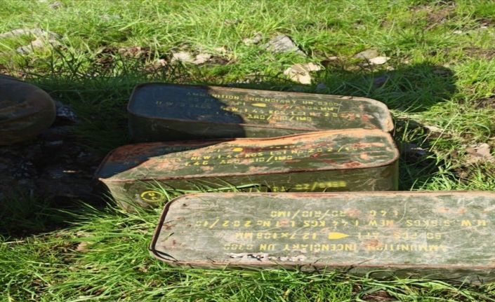 Hakurk’ta bölücü terör örgütüne ait mühimmat ve malzeme ele geçildi