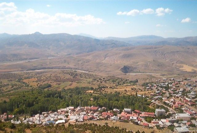 İliç’te kıraathane, berber ve kuaförlere bin TL kira yardımı yapılacak