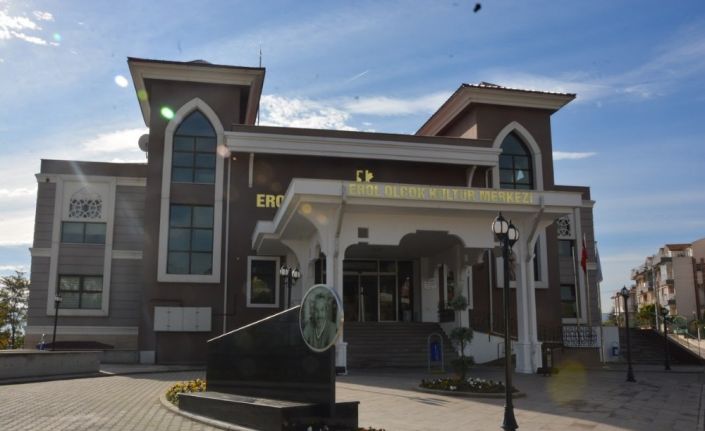 İzmit Belediyesi 4 tesisini barınma ve gıda ihtiyaçları için hazır hale getirdi