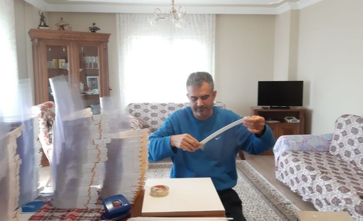 İzmit Belediyesi maske üretim atölyesine dönüştü