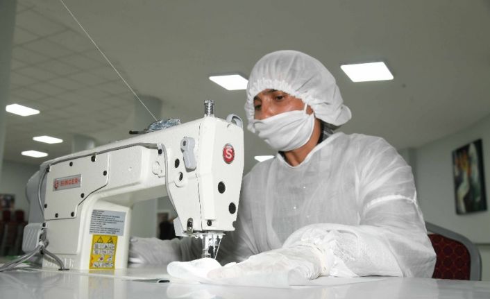 Kadın Gelişim ve Eğitim Merkezi, Tabip Odası için maske üretiyor
