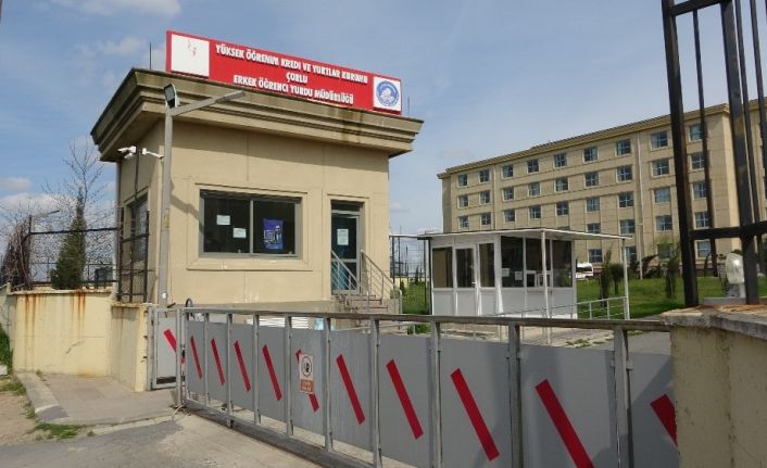Karadağ’dan getirilen 75 kişi Çorlu’da karantina altına alındı