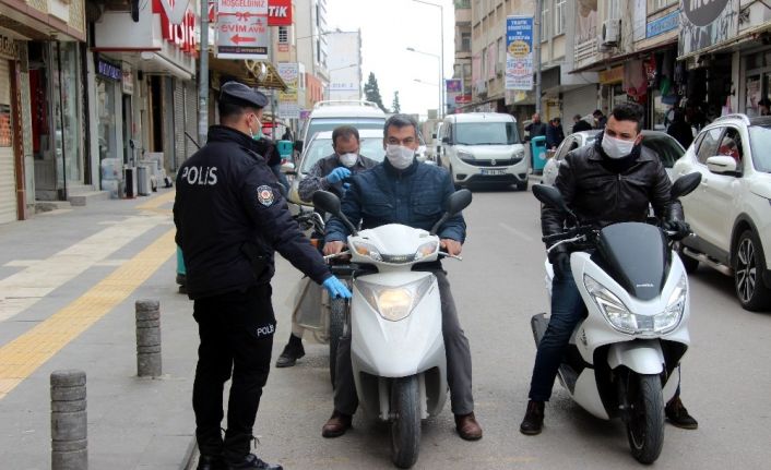 Kilis’te motosiklet sürücülerine sosyal mesafe kuralı