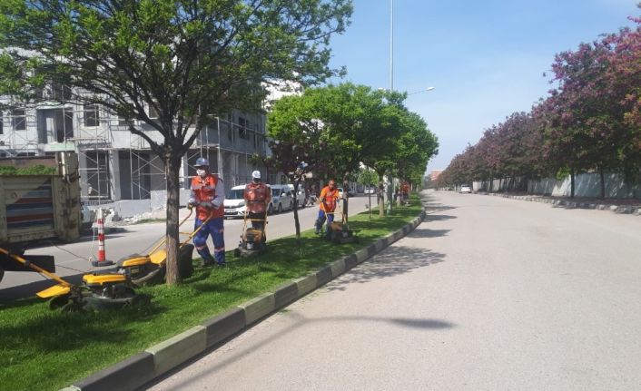 Kilis’te parkların bakım ve onarım