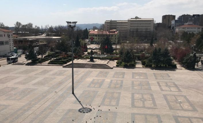 Kırıkkale büyükşehir olmadığı halde yasağa uydu