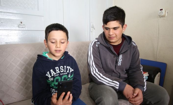 Küçük Yasin’den ’Biz Bize Yeteriz Türkiyem’ Kampanyası’na Destek