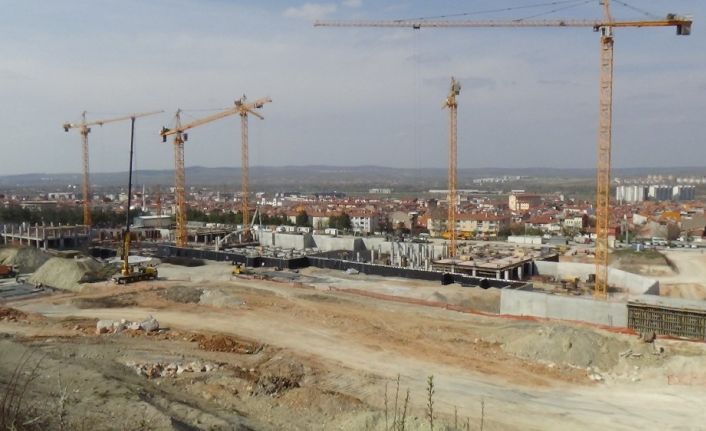 Kütahya Şehir Hastanesi inşaatı hızla devam ediyor