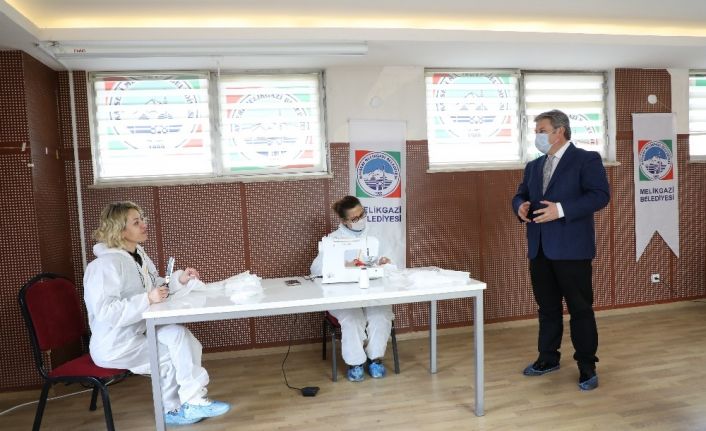 MELMEK’TE maske üretimi başladı