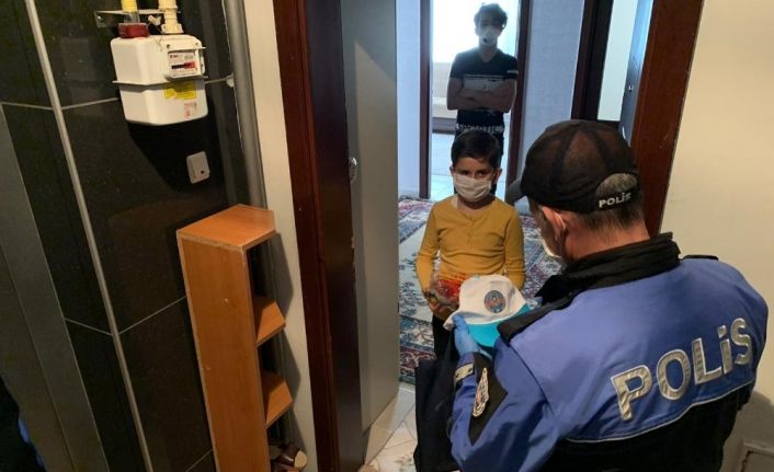 Polisten işitme engelli Ali Talha’ya doğum günü sürprizi