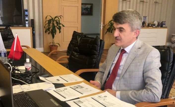 Rektör Uysal; “Alt yapımız uzaktan eğitimin ve uzaktan sınavın her türlüsünü yapmaya uygun”