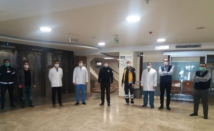 Sağlık Müdürü Sünnetçioğlu: “Hiçbir sağlık tesisinde tıbbi malzeme ve koruyucu ekipman eksikliğimiz yok”