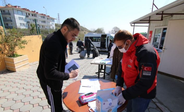 Sakarya’da, 14 günlük gözetim süreleri biten 6 kaymakam adayı daha evlerine gönderildi
