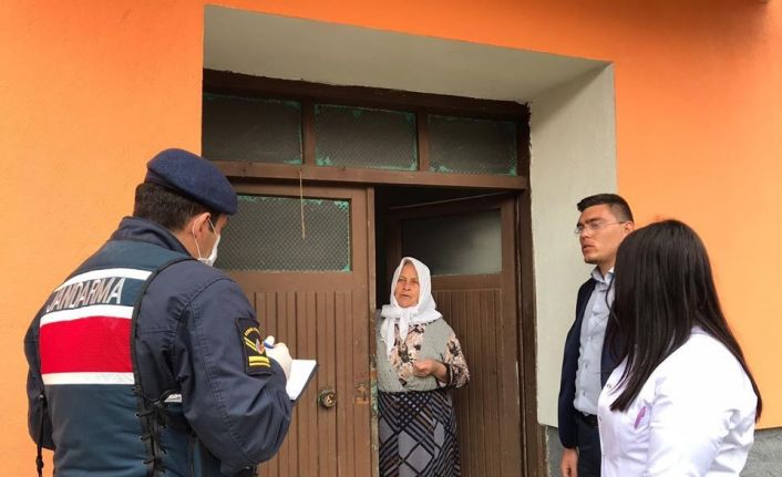 Şaphane’de 65 yaş üstü bin 465 vatandaşın tüm ihtiyaçları karşılanıyor