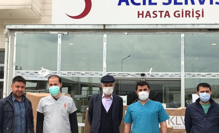 Silvanlı iş adamından sağlık çalışanlarına yüz koruyucu siper ve maske yardımı