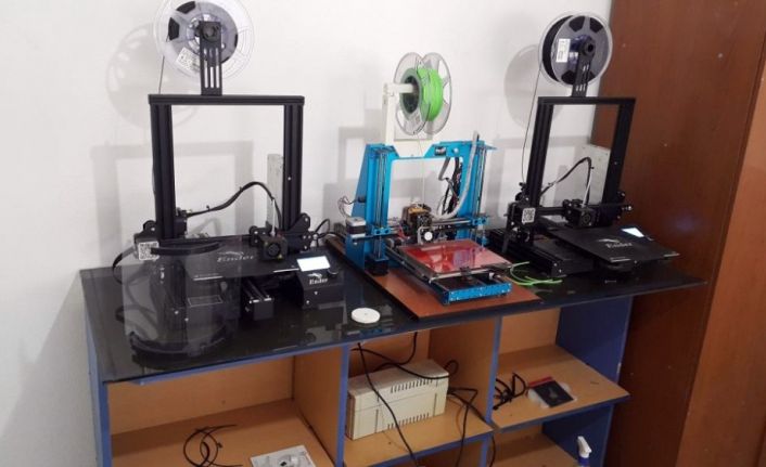 Trakya Üniversitesi İpsala Meslek Yüksekokulu’ndan sağlık çalışanlara koruyucu maske desteği