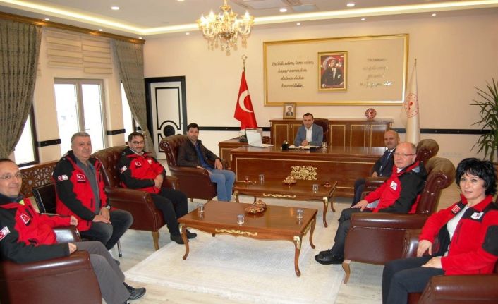 Türk Kızılay’dan Bursa dağ ilçelerine gıda desteği