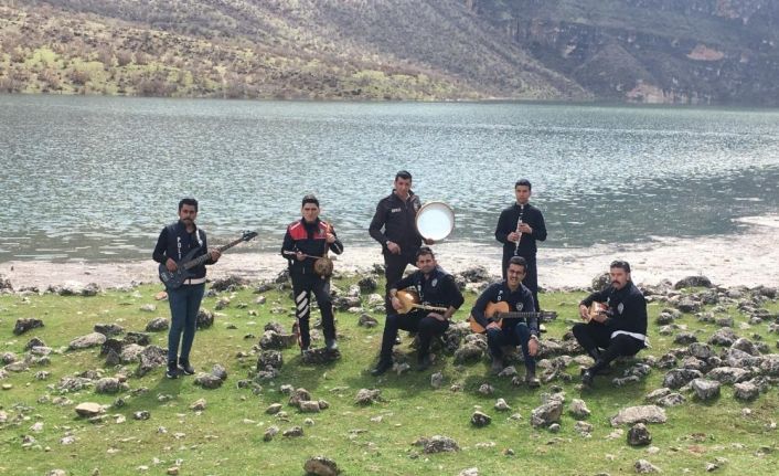 Türk Polis Teşkilatının kuruluş yıl dönümünde Türkçe, Kürtçe ve Arapça klip