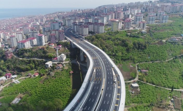 Türkiye’nin en maliyetli şehir içi yollarından Kanuni Bulvarı’nın inşaatının yüzde 50’si tamamlandı