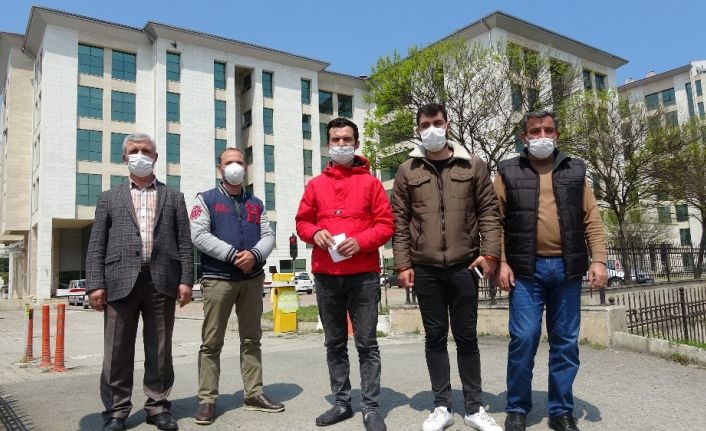 Türkiye’nin tepki gösterdiği doktora şiddet iddialarının odağındaki aile İHA’ya konuştu