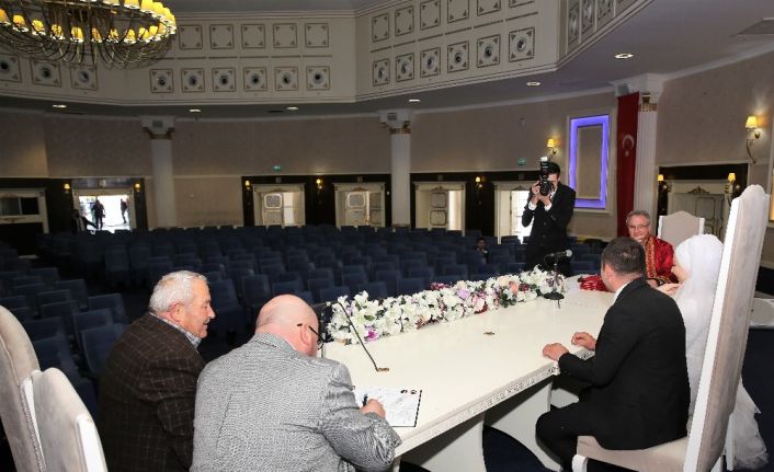 Ümraniye’de korona virüs salgınından sonra hizmetler online ortama taşındı