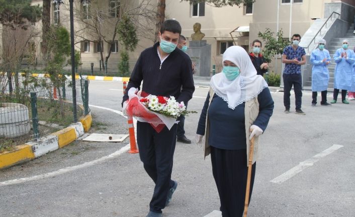 Van’da korona virüsü yenen 3 kişi taburcu oldu