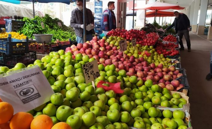Yozgat’ta pazar yerlerinde korona virüs tedbirlerir