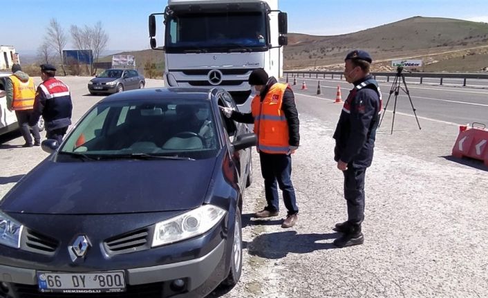 Yozgat’ta yol denetimleri aralıksız devam ediyor