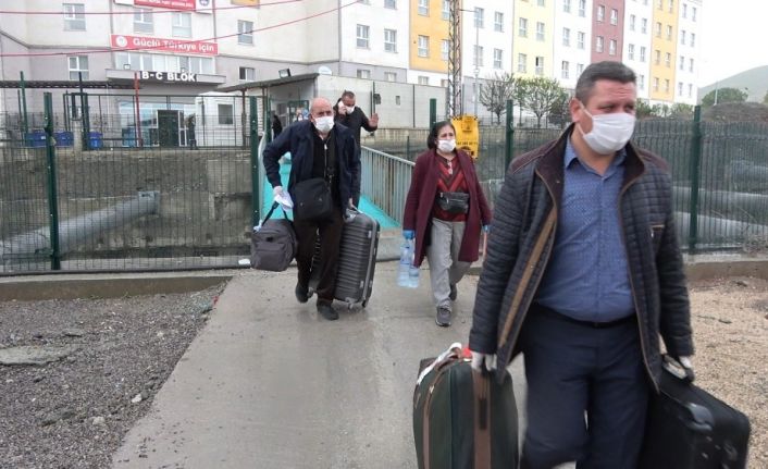 1 Mayıs’ta şoförler bu kez karantinadan tahliye edilenler için kontak çevirdi