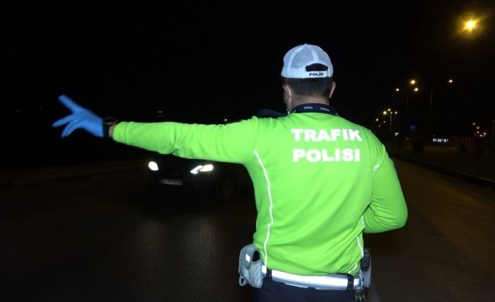 43 ilin geçiş güzergahından giriş-çıkış yapanlar tek tek inceleniyor